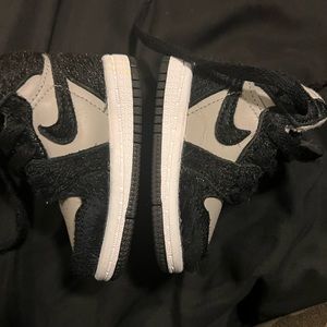 Good Condition Grey/Black/White Jordan 1